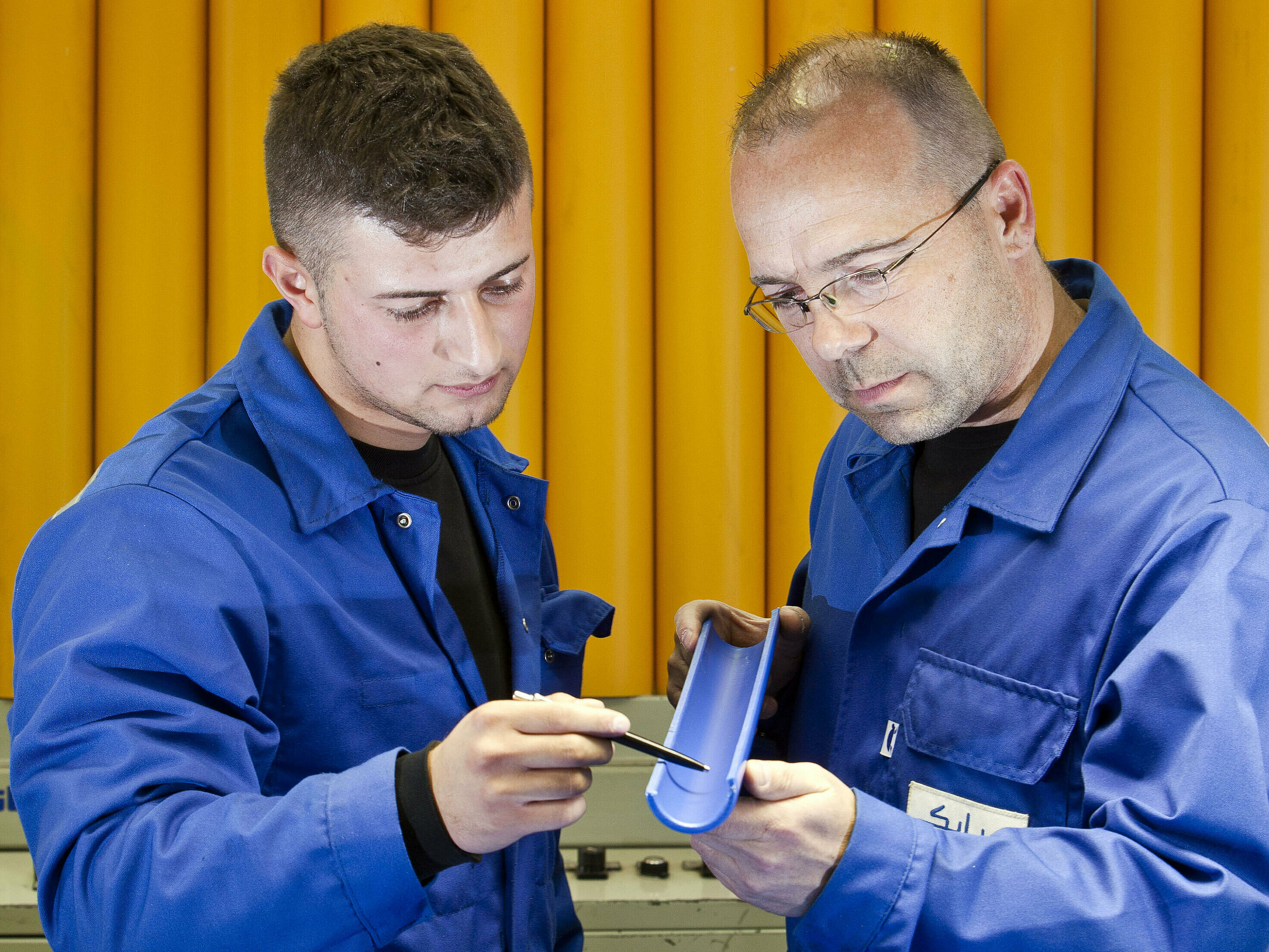 Materialprüfung in der SABIC Polyolefine GmbH in Gelsenkirchen